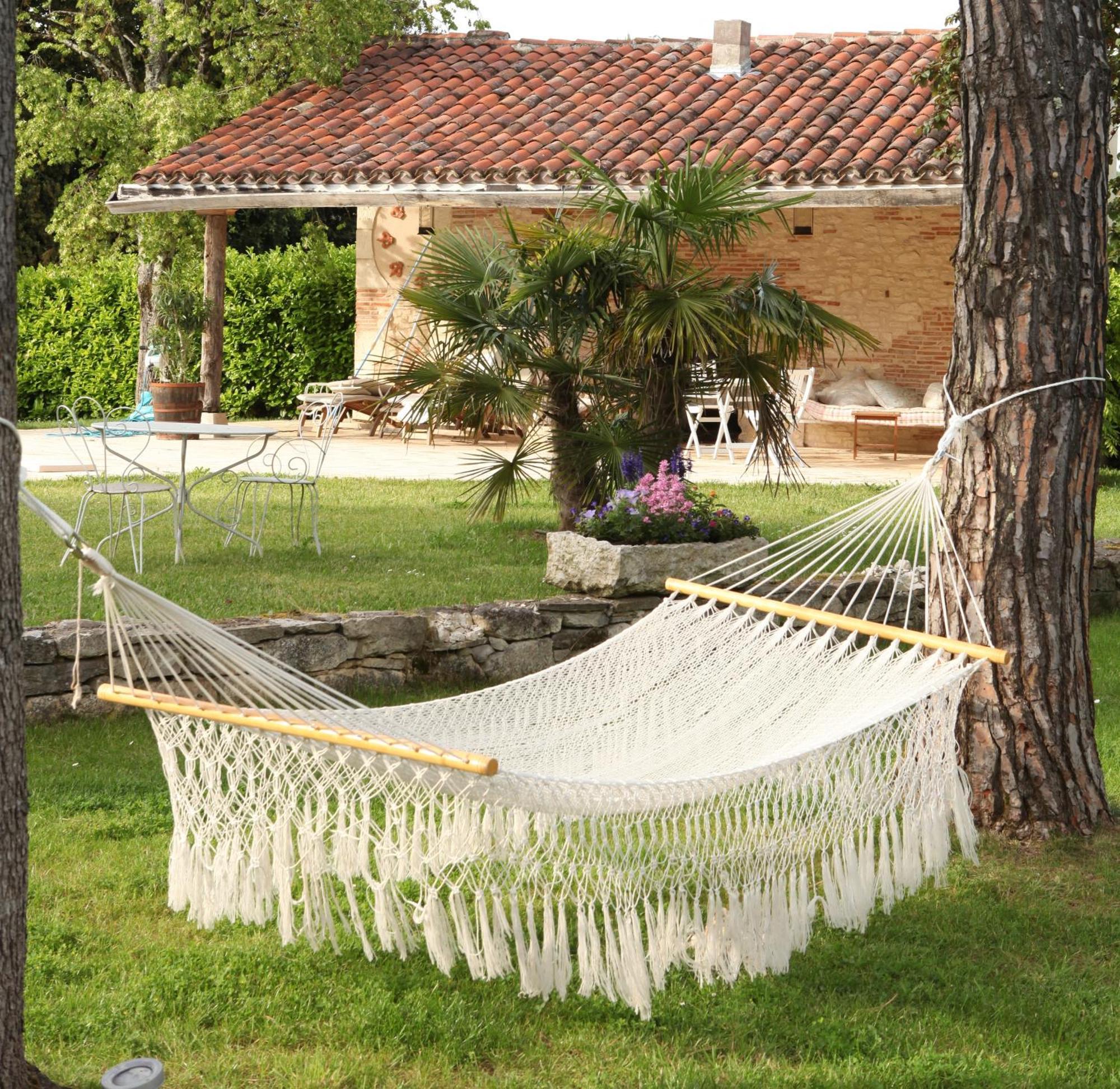 Le Relais Des Anges Bed & Breakfast Mercues Exterior photo