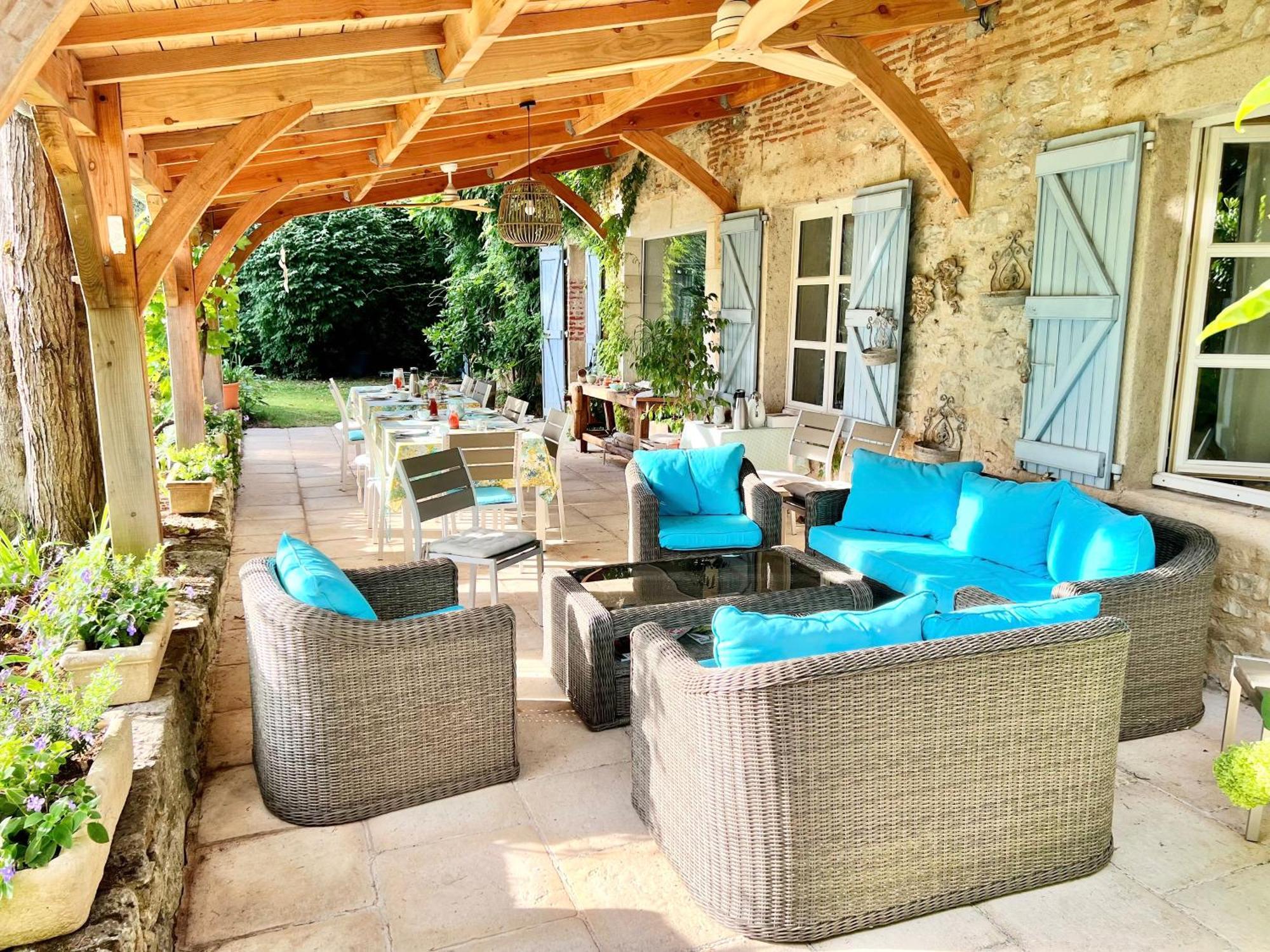 Le Relais Des Anges Bed & Breakfast Mercues Exterior photo