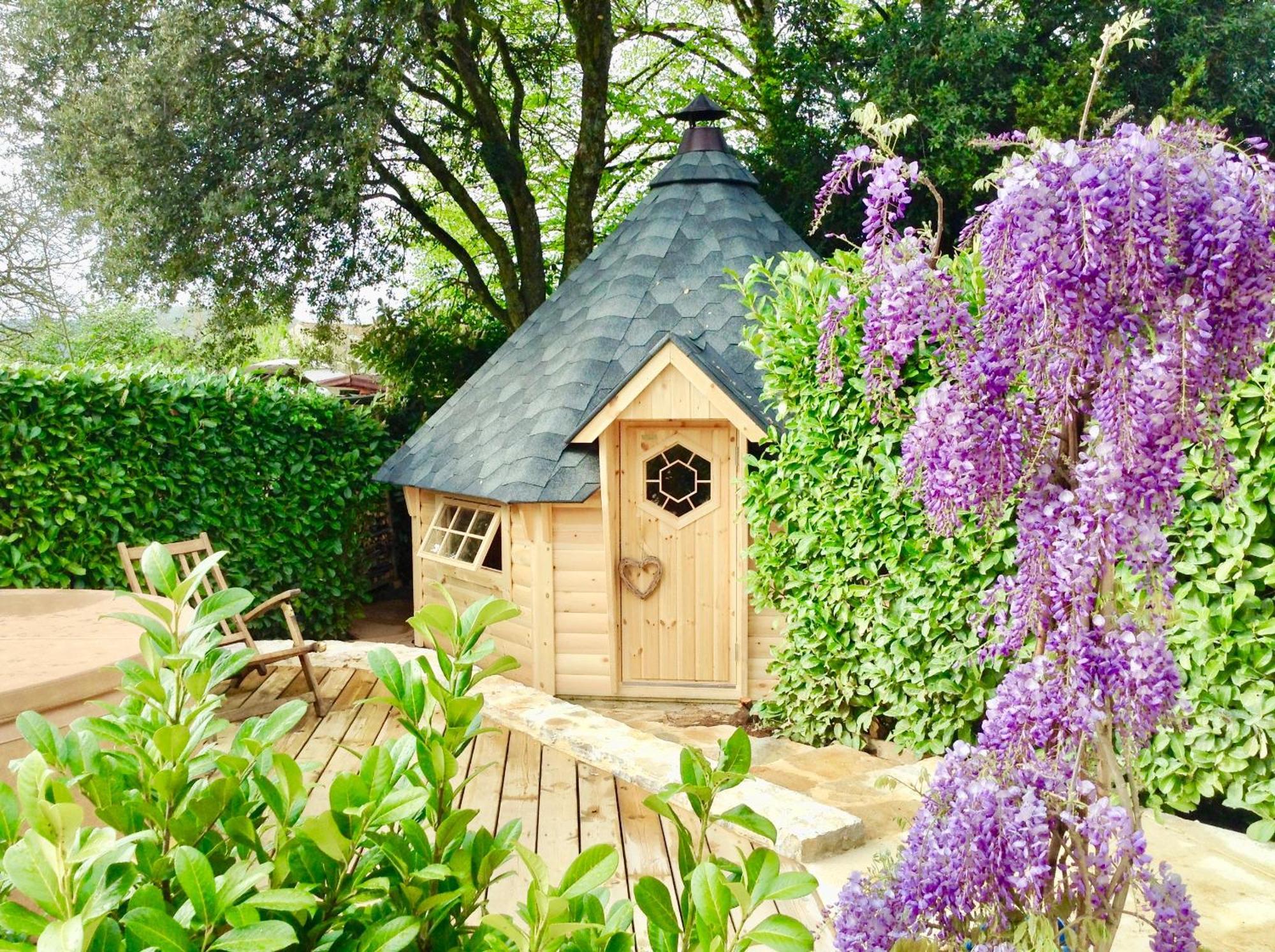 Le Relais Des Anges Bed & Breakfast Mercues Exterior photo